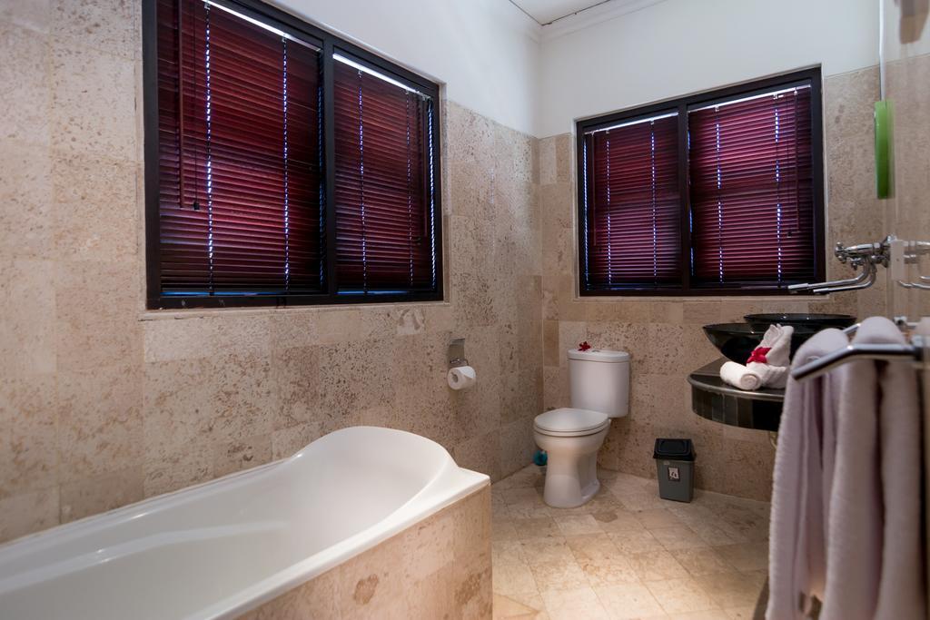 Benoa Harbourside Villas Nusa Dua  Eksteriør billede